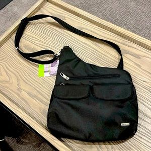 Travelon Anti-Theft Classic Crossbody Bag,